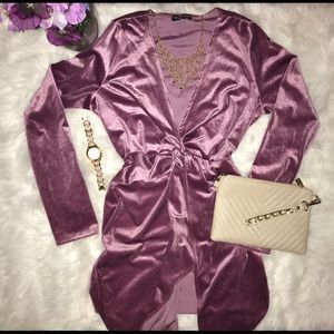 FASHIONOVA: Pink Velvet Long Sleeve Dress